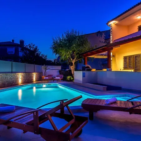 In Near & Pool *