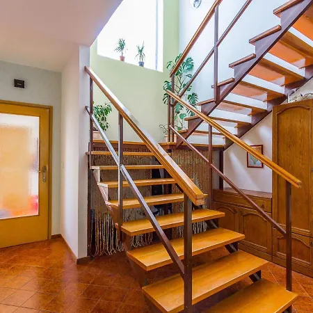 Spacious In With Pool Holiday home Pula